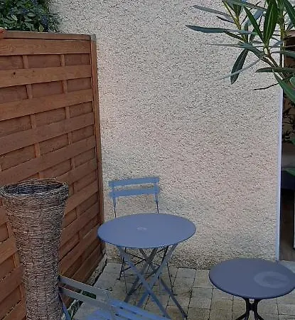 La Cigale Et La Fourmi Quarto em Acomodações Particulares *