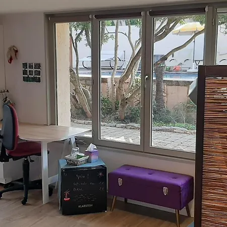 La Cigale Et La Fourmi Homestay Nimes